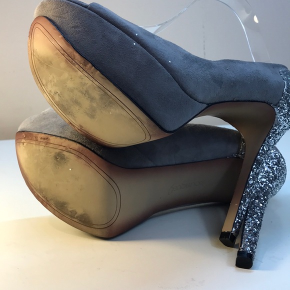 Boutique 9 Gray Suede Stilettos Glitter Heel Sz 10 - Picture 5 of 9
